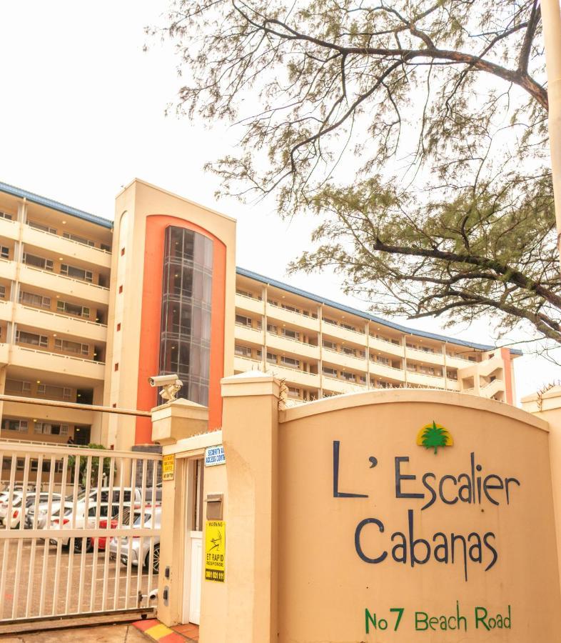 L'escalier Cabanas 107 Amanzimtoti Exterior foto